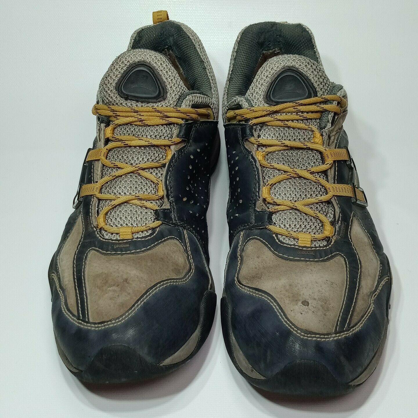 New Balance 1520 GT Hiking Trail Shoes Gore Tex Vibram Soles Mens 13